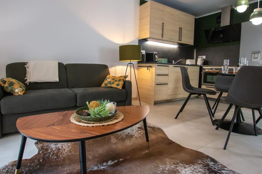 Апартаменти Le Jardin Paisible-Proche Centre Оберне Екстер'єр фото